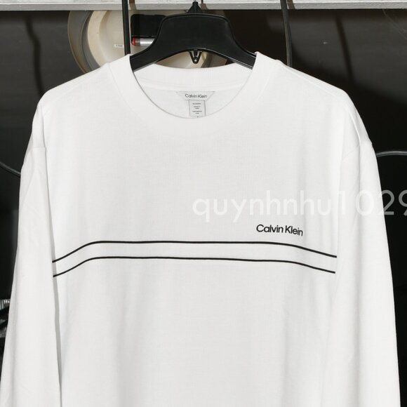 RAND NEW   CLAVIN KLEIN MEN CREWNECK  LONG SLEEVE SHIRT - Picture 4 of 6